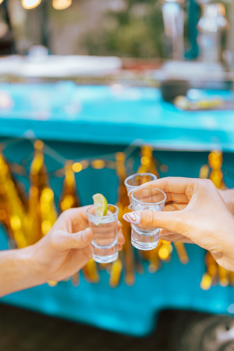 MurdochPub's tweet photo. 🎉🍹 Cheers to National Tequila Day! Let's raise a glass and toast to good times ahead. Join us to celebrate! Check out our drink list 👉 https://t.co/x7yiwvbYAa
#gastropub #gastropubaustin #eatlocal #murdochs https://t.co/6YBfu1Apjs