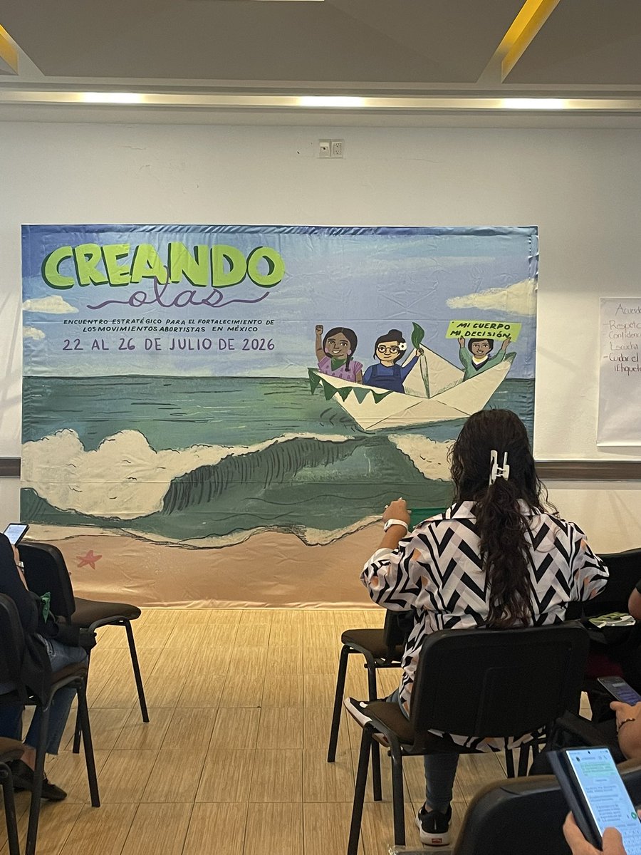 mareaverdeori's tweet photo. Nutriéndonos y aprendiendo 💚
Día 2
#CreandoOlas 
Con las queridísimas @AbortistasMx https://t.co/8zBXGAnSaE
