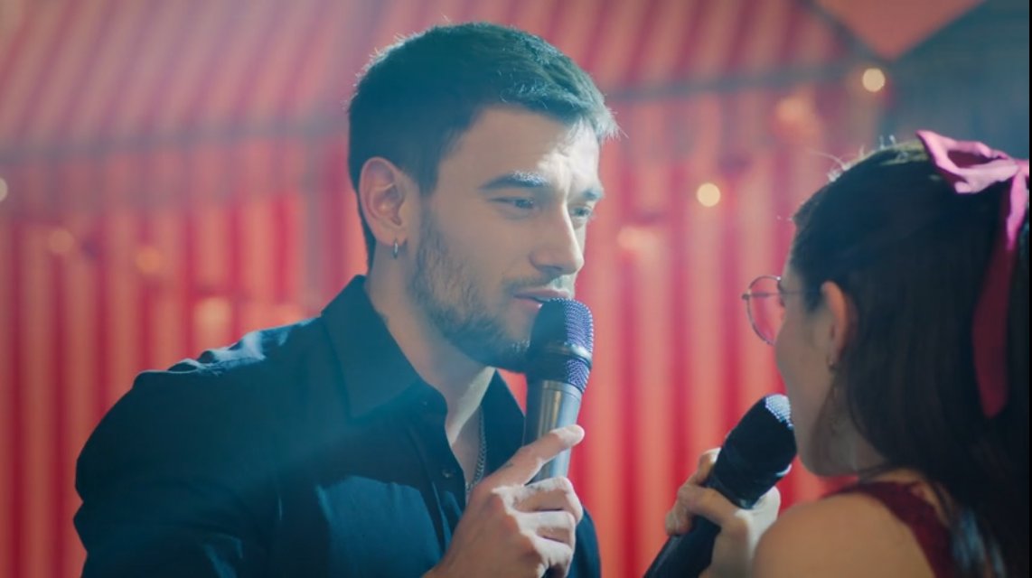 natalia tweet media