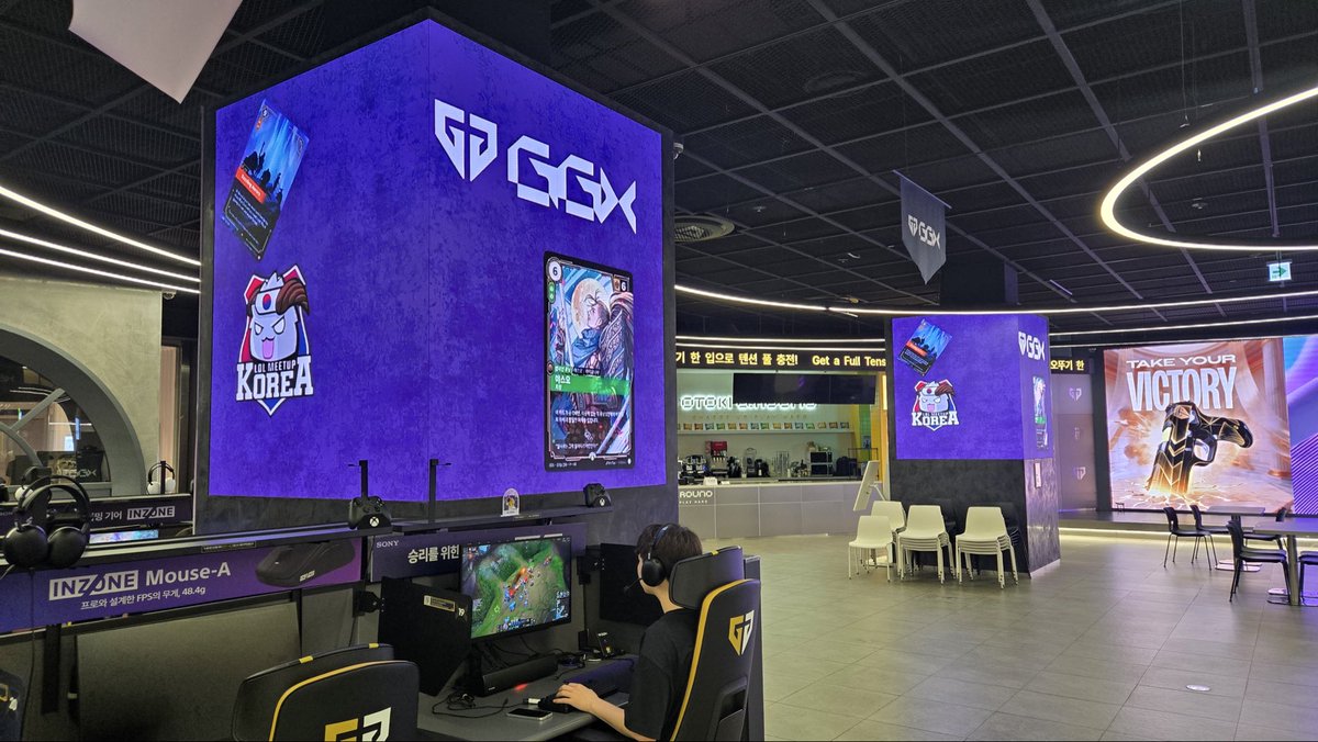 LoLMeetupKorea's tweet photo. Hyped for tomorrow~ the largest riftbound tournament in Korea starts soon! https://t.co/DEOUdbrcgg