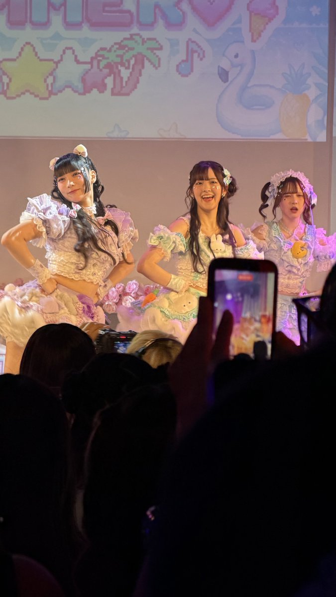 C4Rmr's tweet photo. 💜✨神々しい蘭奈さま✨💜
#らなに沼らな https://t.co/1KgoHs9jx0