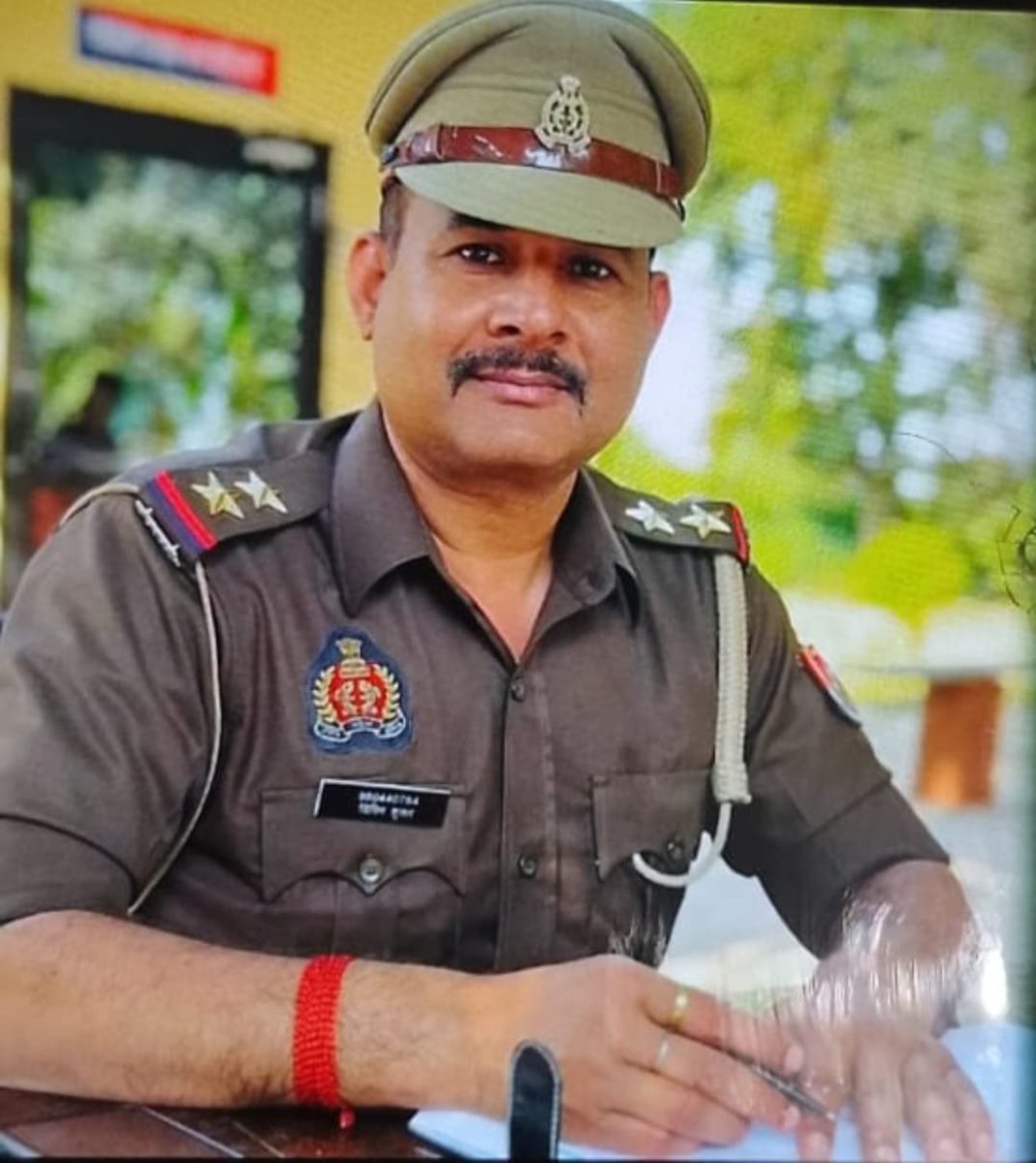 Subhash53174572's tweet photo. उत्तर प्रदेश जनपद पीलीभीत के थाना करेली में थाना अध्यक्ष का आतंक। 
@Uppolice  संज्ञान लेकर पीड़ित परिवार को सुरक्षा प्रदान की जाएं।
@dgpup कोई भी अगर अनहोनी घटना होती तो उसका जिम्मेदार थाना अध्यक्ष करेली होगा। 
@BhimArmyChief 
@myogiadityanath 
@homeupgov 
@Dmpilibhit https://t.co/gambI09ZmO