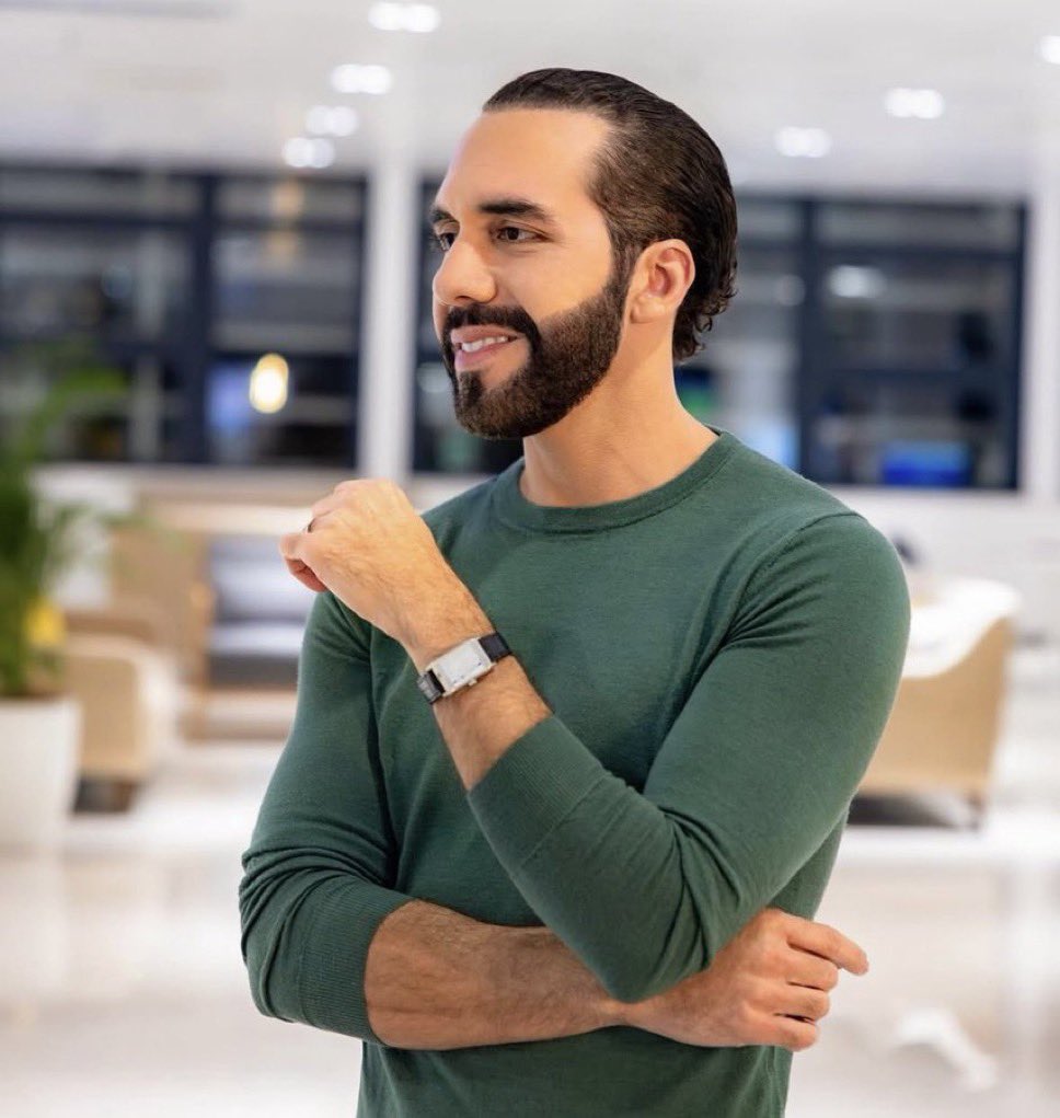 SalvadoranPride's tweet photo. Happy Birthday! 🎉🎂 @nayibbukele https://t.co/MV31cGl32b