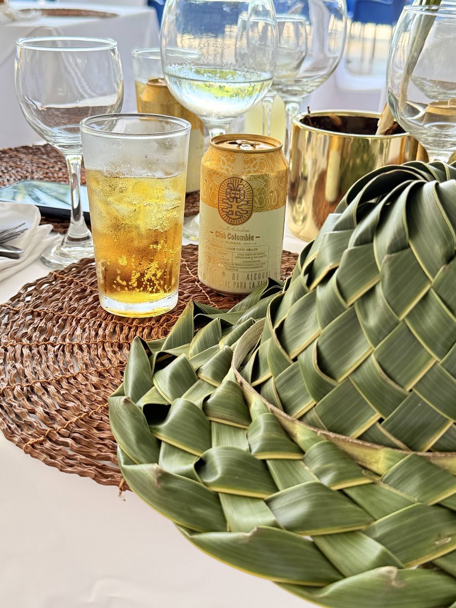 zorbash's tweet photo. El placer de los banquetes, no debe medirse por la grandeza de sus manjares sino por la compañía de amigos y familiares. https://t.co/D5RPRuE7Pz