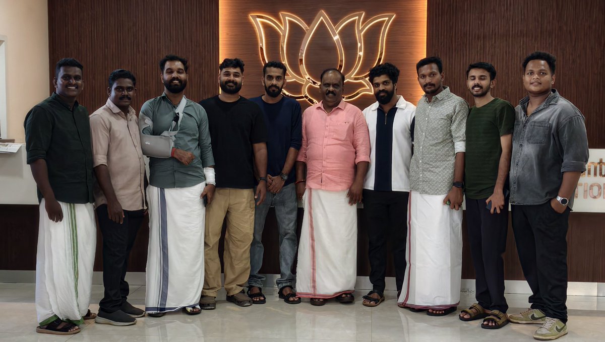 aswin_m___'s tweet photo. @BJP4Keralam നിയമസഭാ കക്ഷി നേതാവായ ശ്രീ ബി ബി ഗോപകുമാർ MLA ക്കൊപ്പം https://t.co/eFpnlfOuC6