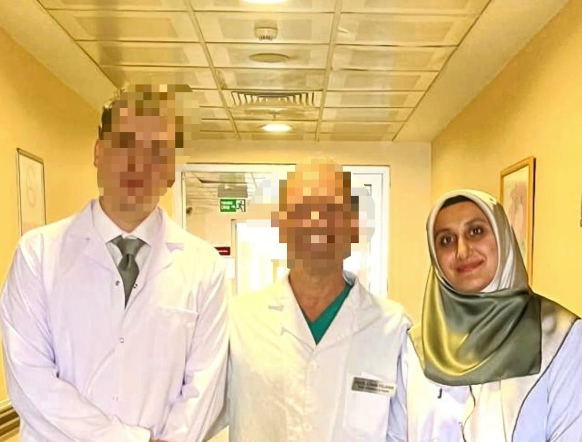 behsayts's tweet photo. irem derici doktor olmuş https://t.co/lqKep1pKbp