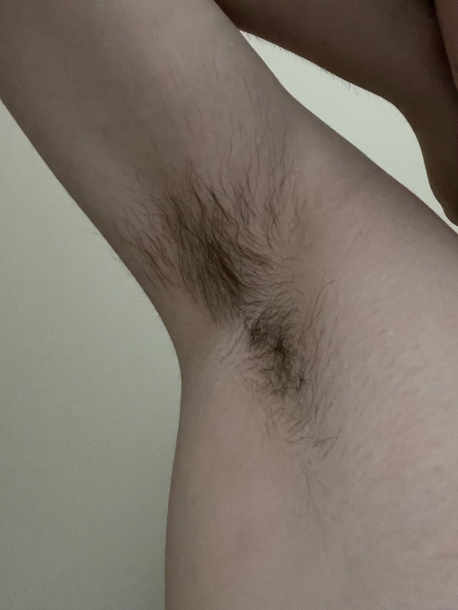 SabresheepAD's tweet photo. ughhhh i’m so hairy and gross… come help me shave? :3 

I’m gonna start posting again I promise, feel free to send me some encouragement tho~ 

#trans #mtf #hairy #armpits #sweaty #transfem https://t.co/qxQyXguEHV