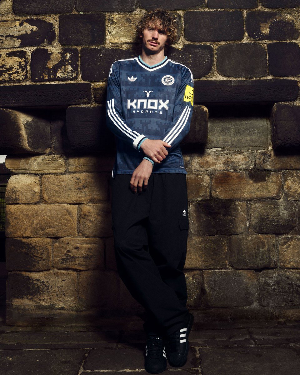 centregoals's tweet photo. 🚨🚨| OFFICIAL: Newcastle drop their 2026/27 away kit. 🖤 https://t.co/YFPQnB6PcZ