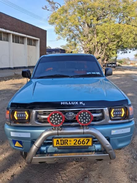 verrifymota's tweet photo. JUST LISTED ON VerifyMota - Zimbabwe’s ultimate car marketplace
✨ Recently Added
 TOYOTA HILUX KZ
$13000
View full specs, features &amp; more photos here:https://t.co/mvHMFDk4DQ https://t.co/hOBQlig9tB