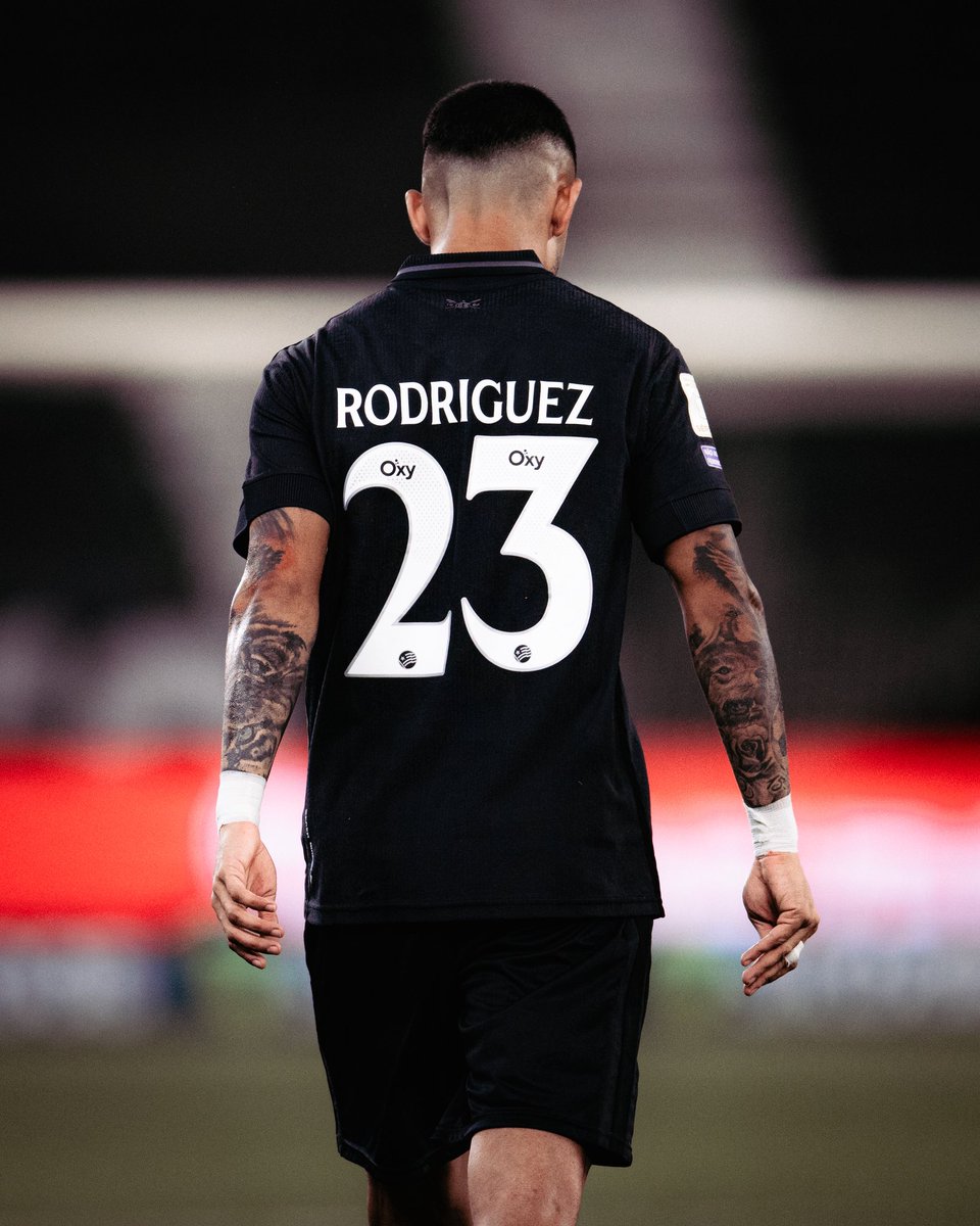 23SRodriguez's tweet photo. No era el resultado que buscabamos. Ahora toca seguir trabajando, corregir errores y preparar lo que viene con la misma ilusión y compromiso.

¡Gracias a todos los que nos acompañaron! 🖤🤍 https://t.co/alR2DK2gZH