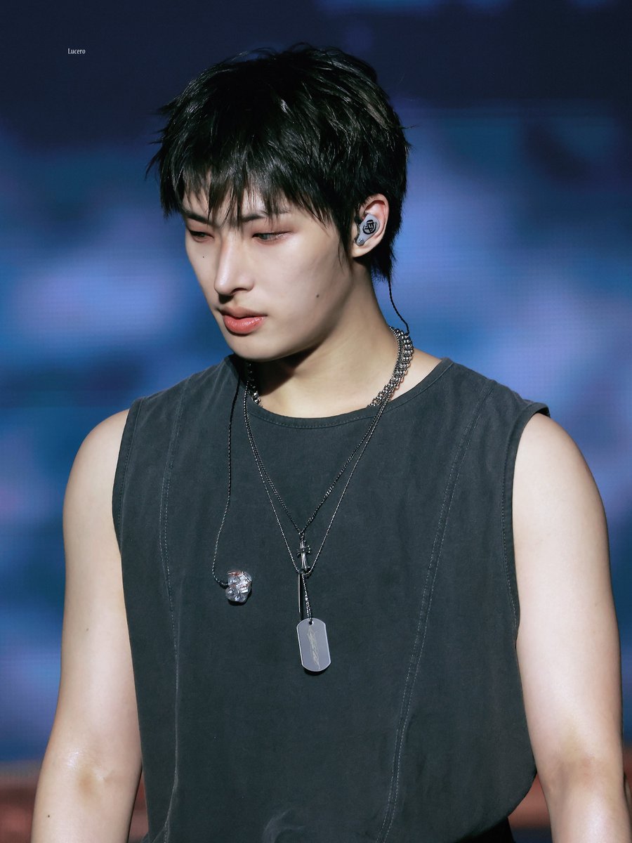 luceronoff's tweet photo. 260718 팬미팅

#에이티즈 #ATEEZ #민기 #MINGI https://t.co/MEa4a87Ub7