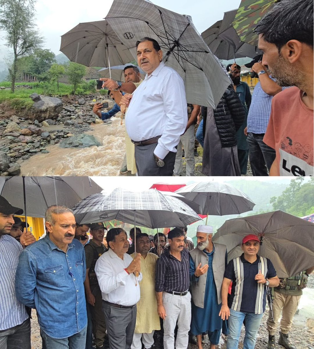 DICPoonch's tweet photo. DDC Poonch Ashok Kumar Sharma visited flash‑flood affected Hari‑Marhote (Surankote) to review relief, restoration and rescue efforts. He inspected damages, heard residents’ grievances and directed all departments to expedite restoration work and coordinate closely. @diprjk https://t.co/XT0OQ4cSbF