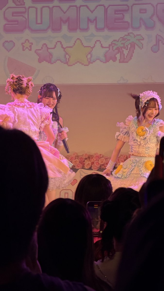 C4Rmr's tweet photo. ✨✨最後に‼︎ブレているけれど（笑）とにかく好きな集✨✨
#レベチャ https://t.co/NwyAG8GC69