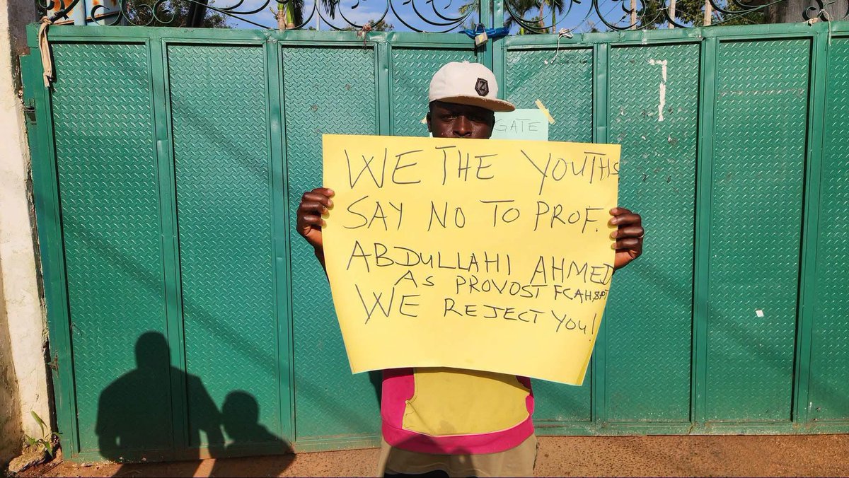 Abdul_Ahmad_'s tweet photo. THE BEROM YOUTH TERRORIST 

The Berom youth are still relentless in their demand to oust Professor Abdullahi Ahmed and replace with Dr Luka Pam. This is not because Professor A. Ahmed is not competent, but because he prophecies Islam as his religion.

Earlier this morning, the Berom youth still converged at the entrance gate of the NVRI denying people access in and out.

Let this be on record, Plateau indigenous people should be given opportunities to man all the federal institutions domiciled in the state, and they should also forget any federal appointment outside the state.