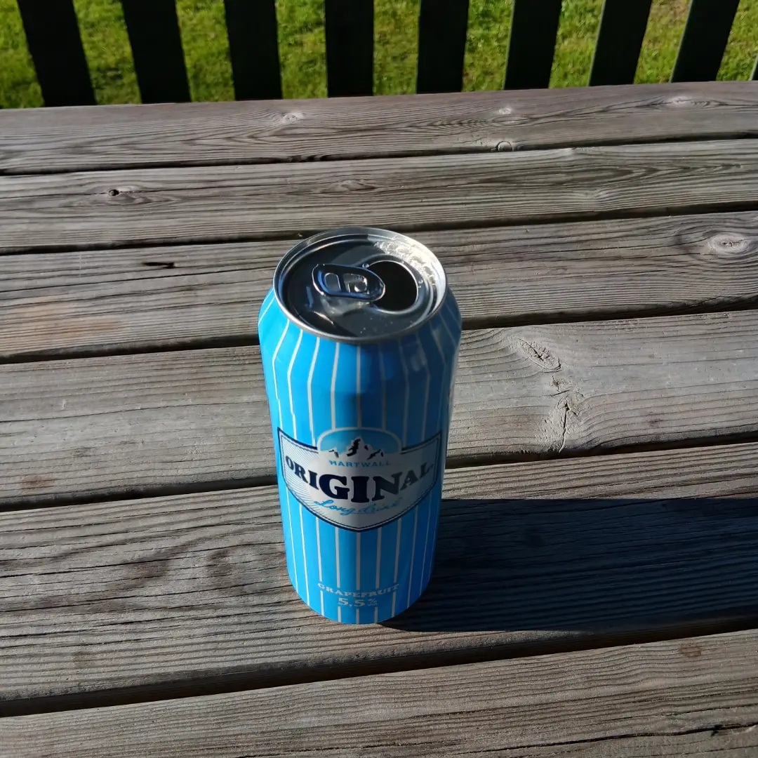 annefinn88's tweet photo. Sunset moments and cold drinks. These are those best moments 🌅🍹💙 #lonkero #longdrink #finnishlongdrink #drink #colddrink #atsunset #sungoesdown #finland #july #heinäkuu #kesä2026 #summer2026 #Friday #perjantai #evening https://t.co/vVMRMsWqZM