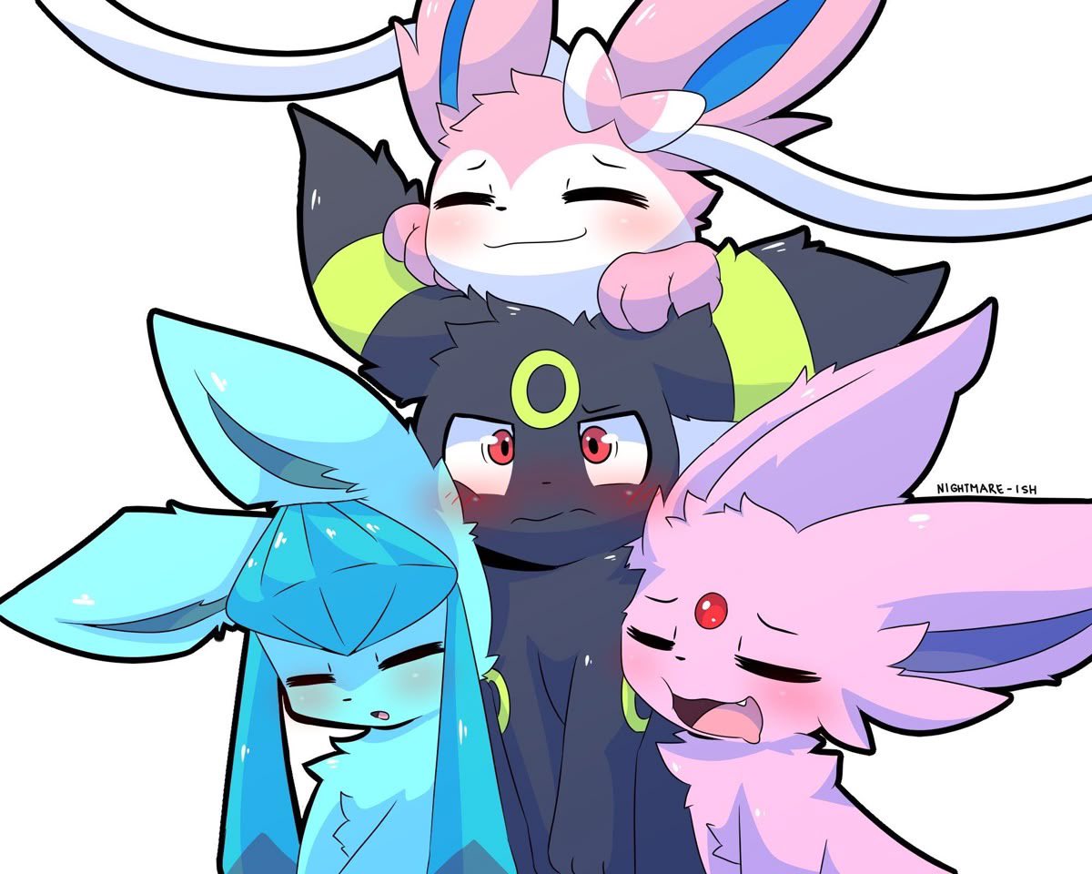pokemonsplanet's tweet photo. Everyone wants selfie 🤳 https://t.co/YZpNe3EMQI
