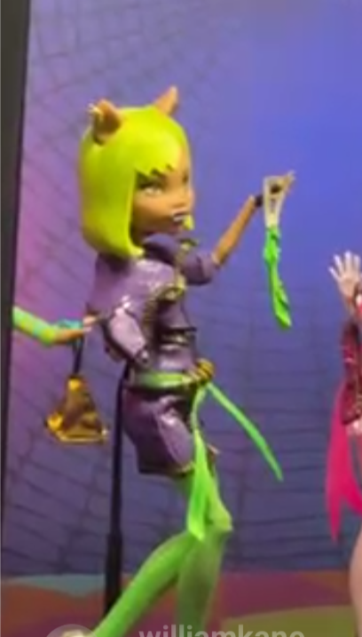 SeeingMount's tweet photo. First look at the Monster High Boo-Riginal Creeproduction Dawn of the Dance dolls https://t.co/0PeaZHr2Fa