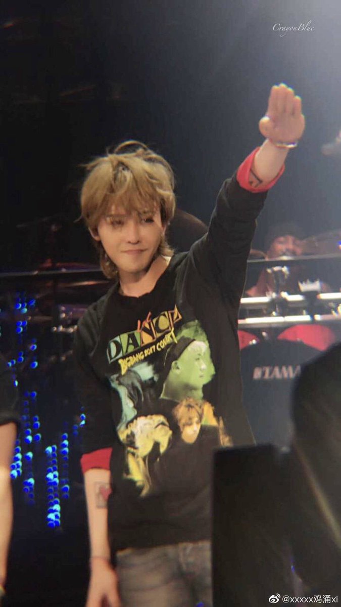 Athree8_'s tweet photo. 내가 …. 몇주뒤에 권지용을 본다고..? https://t.co/dTFMeWHc6l