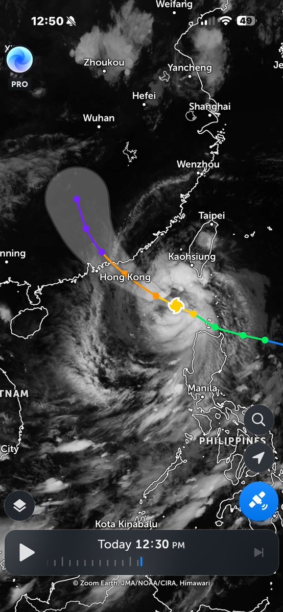 AlleyCenter's tweet photo. π΅π Kiyapo Update: Tropical Storm Kiyapo has made landfall over Camiguin Island, Calayan, Cagayan. Heavy rain, flooding, and strong winds continue across Extreme Northern Luzon. #Kiyapo #BagyoPH #WeatherPH https://t.co/JiaUDoH6bT