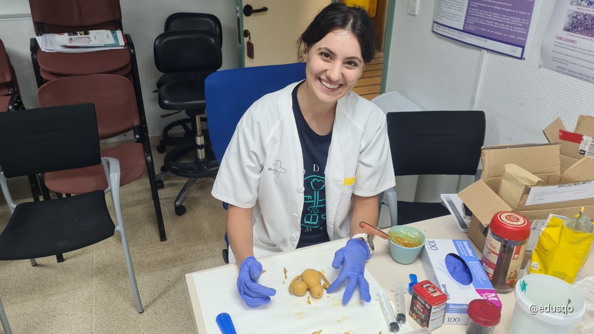 edusqo's tweet photo. We keep working to provide HQ pathology simulation training. During her final days, our @IFMSA student has learned from outstanding proffesionals such as Juanfran @Juanfminarro and Mariluz.
Proud to be part of this team 💪🏾.
New #3Dprinting mold &amp; specimen 👀🔬
#GynPath #GrossPath https://t.co/jW6abvve1m