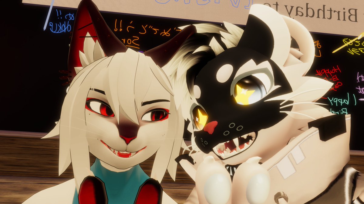 Powertype_k0n's tweet photo. ハッピーでバースデーな奴ら
おめでとう～Ivyとあみら https://t.co/hhgAJ2CiWg