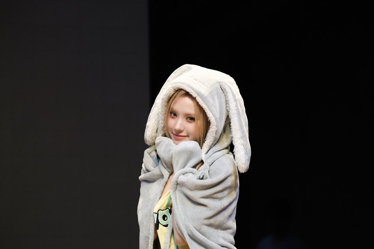 summutz's tweet photo. 260412 토끼🐰 귄마야

#마야 #오드유스 #myah #oddyouth https://t.co/VKFdkBRWl7