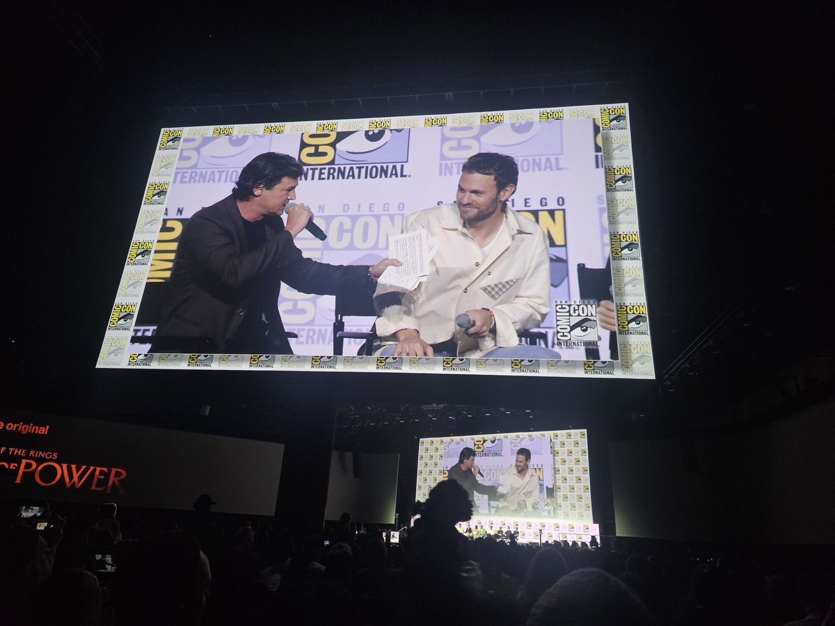 Seeing Night Reviews @ SDCC tweet media