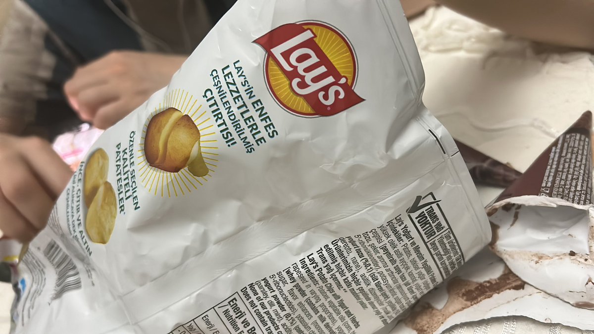 neonruhh's tweet photo. @LAYS hayatimiz hice sayiliyor https://t.co/CuH77ifz3w