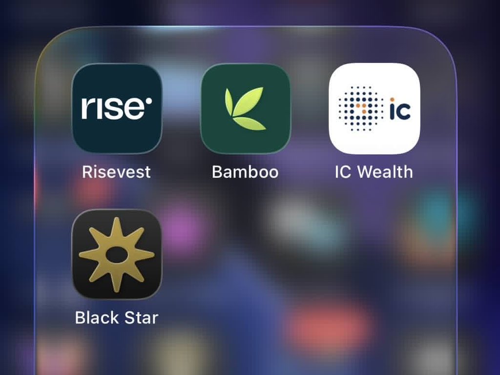 beterdays_ahead's tweet photo. 4 investing apps every Ghanaian should know about.

🔵 RISEVEST
Invest in dollar-denominated assets from Ghana.
Real estate, stocks and fixed income, all in USD.
Minimum: $10.
Perfect for protecting your wealth against cedi depreciation.
SEC Nigeria licensed.

🔵 BAMBOO
Buy shares in US companies directly from Ghana.
Apple. Tesla. Amazon. Google. Microsoft.
Fractional shares available, you don’t need thousands of dollars to start.
Minimum: $20.
Great for exposure to the world’s biggest companies.

🔵 IC WEALTH
Ghana’s own investment platform.
Buy Government of Ghana Treasury Bills, money market funds and GSE stocks.
Minimum: GH₵1.
364-day T-Bill currently paying 13% per year.
SEC Ghana licensed. Regulated. Local.

🔵 BLACK STAR
Buy GSE stocks AND US stocks from one Ghanaian app.
SEC Ghana licensed.
Fractional shares from GH₵50.
Perfect for investors who want both local and global exposure in one place.

You have NO excuse not to start investing in 2026.

Local or global. Cedis or dollars. GH₵1 or GH₵1,000.
The tools are right there on your phone. 

DYOR. This is not financial advice