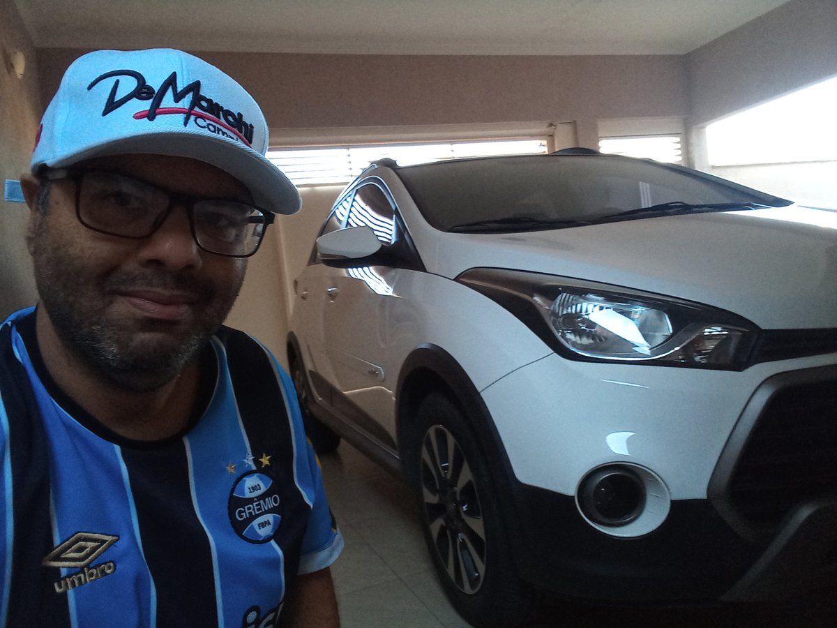 Marcelo08487781's tweet photo. Tarde de sexta de rolê de HB20X 
Automóveis de passeio https://t.co/xckzWQDPwn