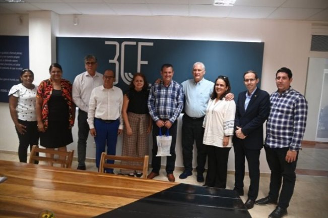 RDuharte40782's tweet photo. Visita Presidente cubano Parque Científico Tecnológico de La Habana
#Cubacoopera #PorCubaJuntosCreamos 
#CubaPorLaSalud @BasseBmc 
@AmbassadorCuba @cubambia 
@CubacooperaGh
@CubaGambia
#RaulEsRaul
#CubaEstaFirme
#CubaPorLaVida https://t.co/xhFVgW4zIG