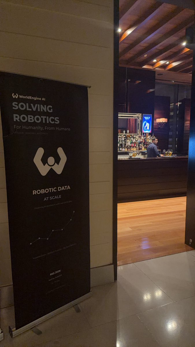 worldengine_ai's tweet photo. FlashBackFriday🌟🥂🍻🍷: WorldEngine AI hosted the workshop and afterparty on July 13 at RSS 2026 in Sydney in partnership with @Galaxea_x @Tianjirobotics @ToyotaResearch https://t.co/qwTCuyXGaY