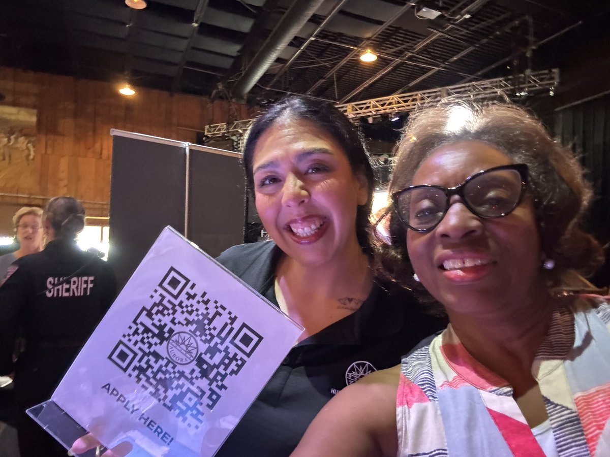 SenRhondaFields's tweet photo. Just attended @RepJasonCrow’s Job Fair. More than 800+ people registered—a strong reminder that many are seeking employment. With 30+ employers actively hiring, there are real jobs available. Kudos to Congressman Crow and his team for bringing together quality employers and connecting job seekers to opportunity. #Jobs #WorkforceDevelopment #ArapahoeCounty