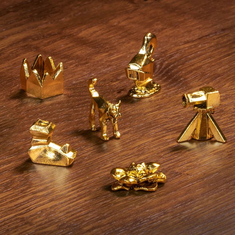 Dexerto's tweet photo. Monopoly is launching an official RuneScape edition that costs over $60

It even uses Bob the Cat, a cabbage, and a party hat as tokens https://t.co/hGhSTL1cC8