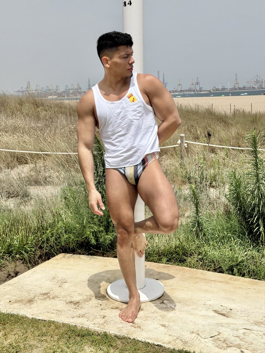 montesjuan21's tweet photo. @SHOPjjmalibu ☀️☀️☀️☀️🩲🍍🍉
#underwear #gymmen #top #bottoms #armpits #gymmodel https://t.co/Om77T05F7V