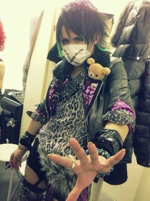 hirokimamiya666's tweet photo. 唐突なイケメン画像✨️
RoyzとイヴとSHIN https://t.co/ILykXVLUes