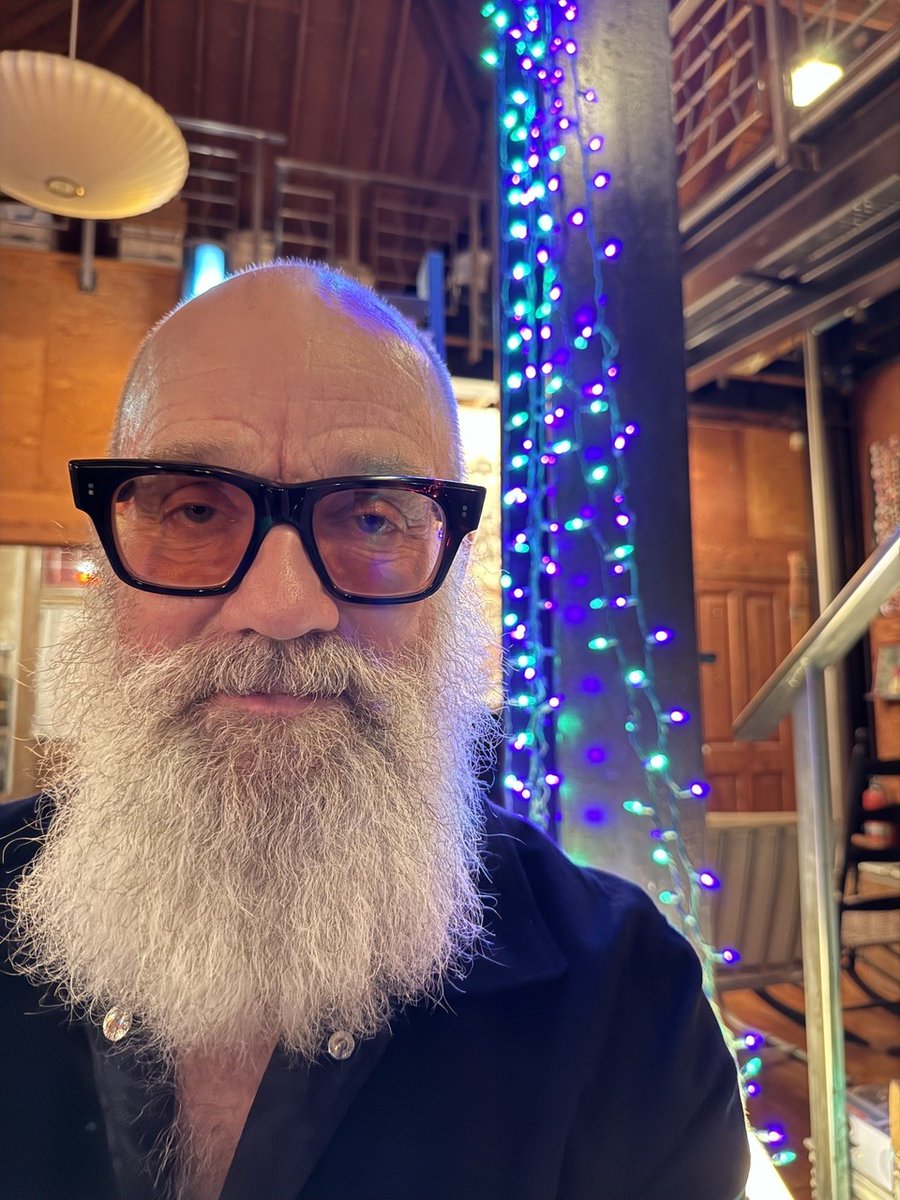 consequence's tweet photo. R.E.M.'s Michael Stipe stuns in new publicity photo https://t.co/yVGHzRQR1K