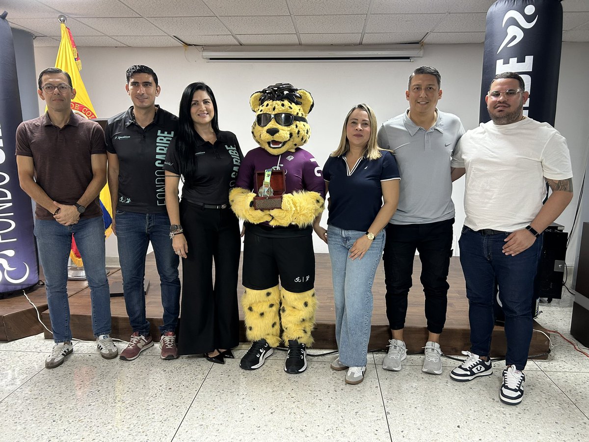 TransitoAtl's tweet photo. #TránsitoDelAtlántico 🚩 Hoy llevamos a cabo la rueda de prensa del lanzamiento de la carrera deportiva Fondo Caribe 2026. 

El municipio de Puerto Colombia y el departamento del Atlántico se convertirán en el epicentro del deporte, la vida saludable y la integración familiar https://t.co/qGK6I25Ngm