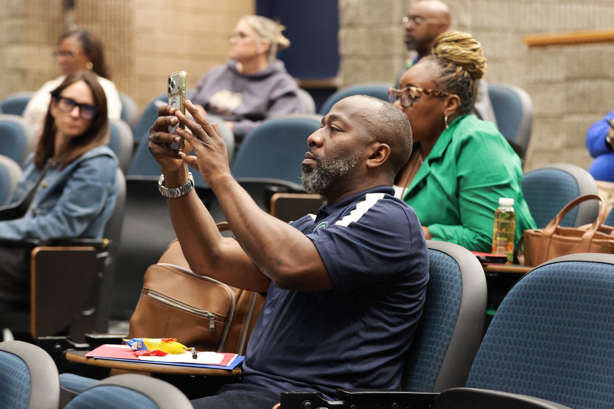 apsupdate's tweet photo. A successful school year starts long before the first day of class. 📚✨Our principals, assistant principals, and district leaders recently came together to learn, collaborate, and prepare for the year ahead. Their dedication and commitment behind the scenes reflect the care and planning that go into creating the best possible experience for every APS scholar. We are looking forward to an amazing school year together! 💙#AtlantaPublicSchools #APSExcellence