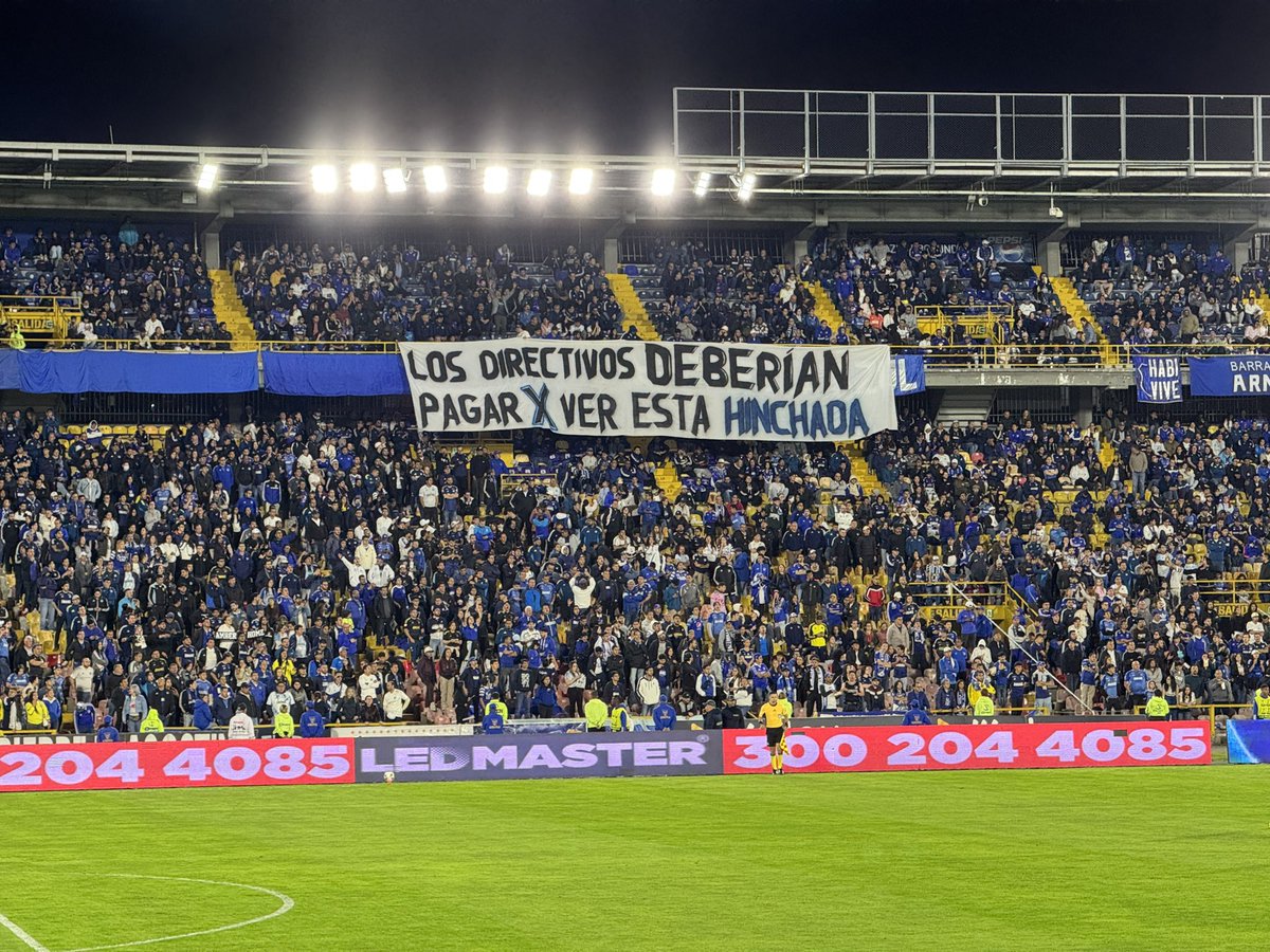 lemasaCDLM's tweet photo. 17 mil abonos vendidos. 

Mucho amor después de tanto maltrato. https://t.co/8d0gBBICoh