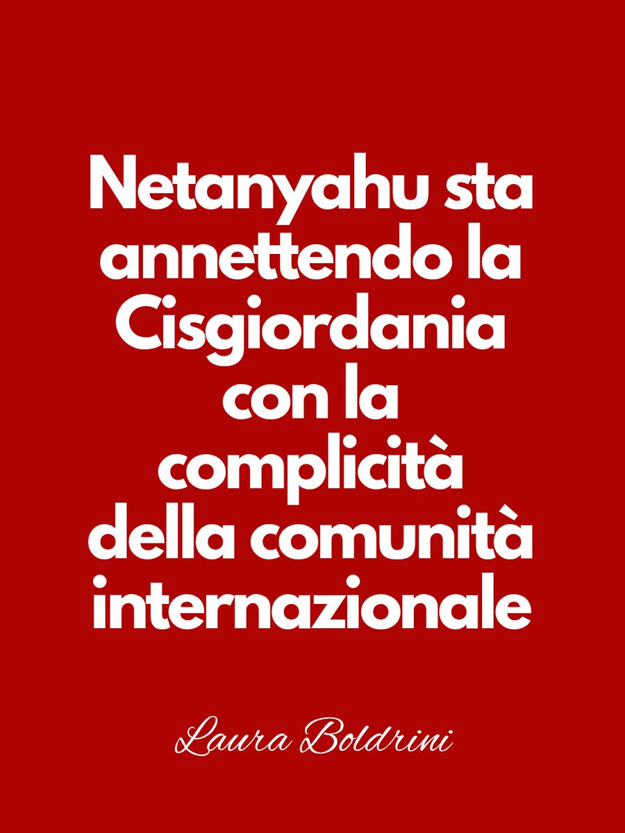lauraboldrini's tweet photo. Netanyahu sta annettendo la Cisgiordania con la complicità della comunità internazionale. Avere deciso di legalizzare gli insediamenti non autorizzati nei territori occupati è gravissimo e ha conseguenze incalcolabili in termini di vite per il popolo palestinese e, naturalmente, cancella di fatto la possibilità che nasca uno Stato di Palestina. 

Ad alzare la tensione anche lo sfregio perpetrato da Ben Gvir che ieri ha accompagnato centinaia di coloni sulla Spianata delle Moschee per pregare, violando ancora una volta l’accordo tra Israele e la Giordania che regola il sito e rivendicando che quella è casa dei soli ebrei, su cui hanno i pieni diritti. 

Una provocazione sostenuta dalla polizia israeliana che per consentire ai nazionalisti ultraortodossi di portare a termine la loro sceneggiata, ha impedito ai musulmani di accedere al terzo luogo sacro dell'islam.
L'Ue non può continuare a guardare questa ennesima escalation del governo di Tel Aviv senza batter ciglio, né il governo italiano e il ministro Tajani possono trincerarsi dietro un'ipocrita quanto inutile "Conferenza dei due Stati" convocata a Roma per il 28 e il 29 luglio. 

Come si può parlare di due Stati mentre non si vuole riconoscere quello di Palestina, quando si permette a Netanyahu di annettere la Cisgiordania senza proferire una parola di condanna e senza votare a favore delle sanzioni, quando si rimane in silenzio di fronte ai coloni che marciano verso Gaza e di fronte a Ben Gvir che  occupa a suo piacimento la Spianata delle Moschee?