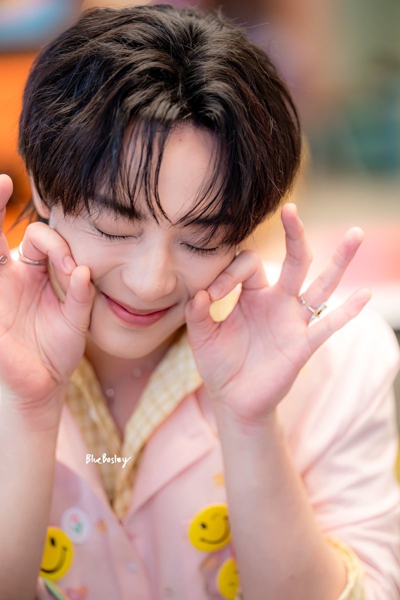 💙💛 𝗯𝗹𝘂𝗲𝗯𝗼𝘀𝗹𝗲𝘆 💛💙 tweet media