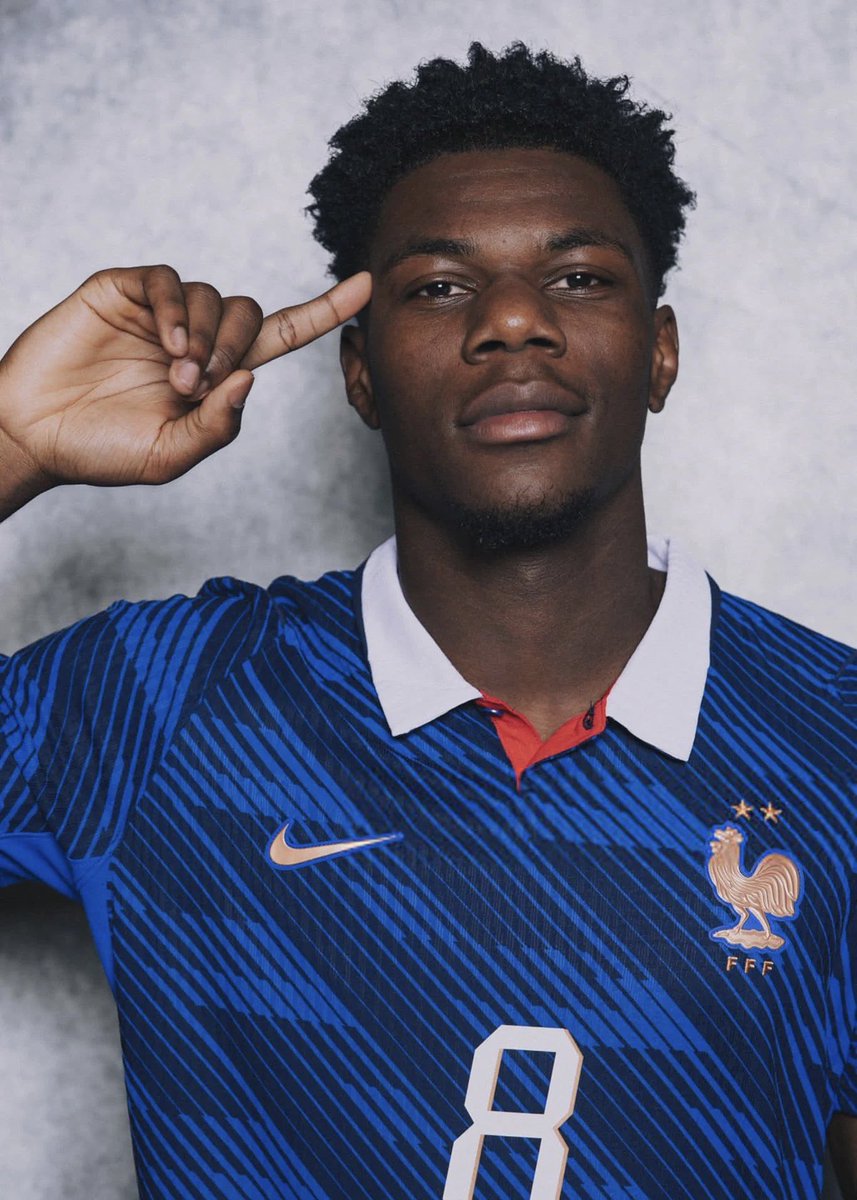 PolymarketSport's tweet photo. 🚨Simon Stone of the BBC:

“It is sounding like there is an element of positivity around Manchester United’s chances of signing Real Madrid’s France midfielder Aurelien Tchouameni.” https://t.co/J5dp2Tejys