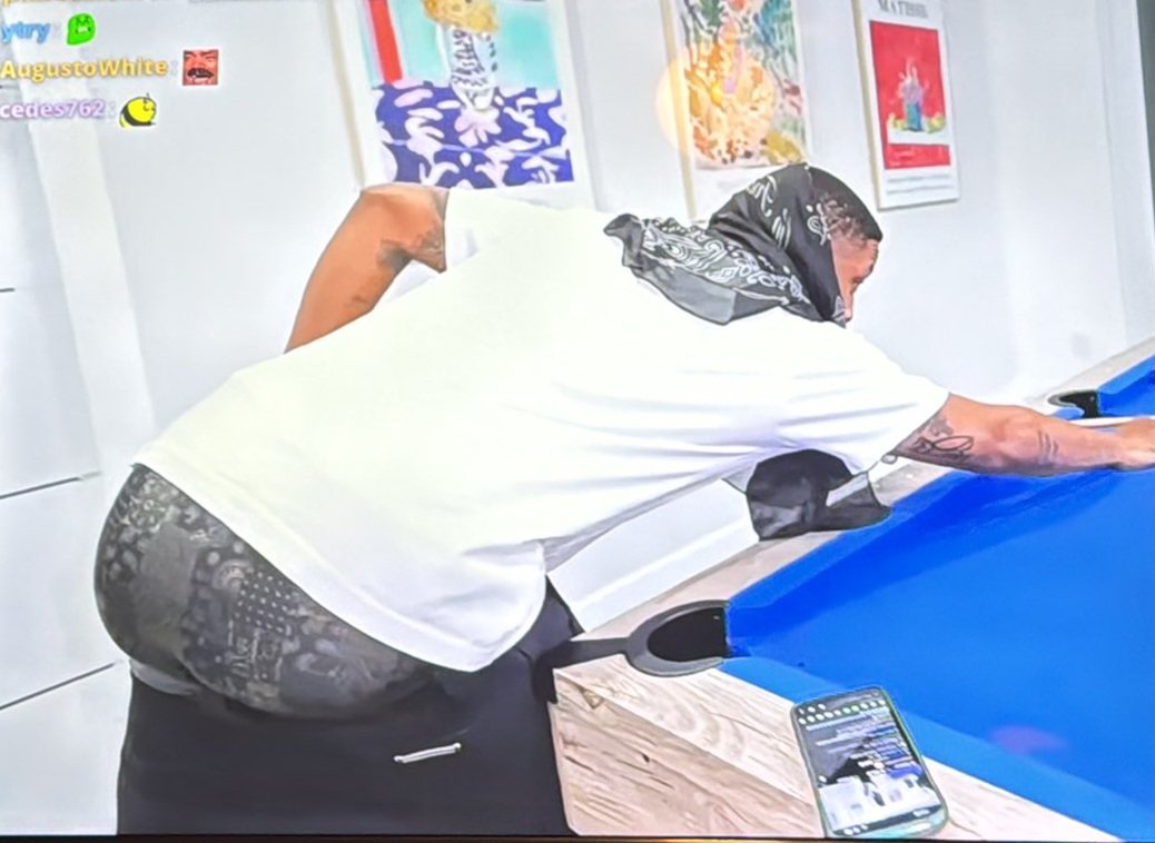 thugsaggers0912's tweet photo. Fat booty Ben https://t.co/bUfC7RAtOI