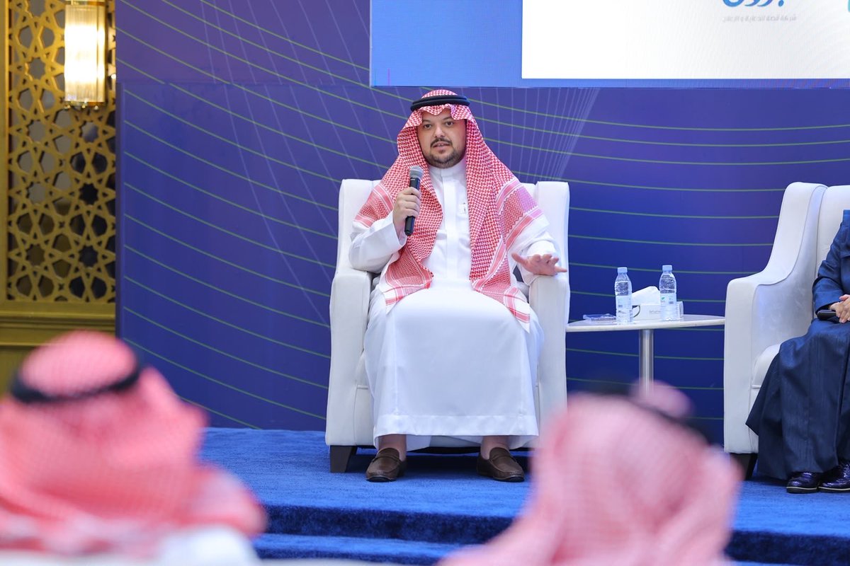 aldaanaCo's tweet photo. نؤمن في مصنع الدانة بأن نجاح المنشآت لا يُقاس بجودة منتجاتها فحسب بل بما تتركه من أثر في المجتمع.

وفي هذا الإطار شارك المدير العام لمصنع الدانة الأستاذ مازن صبر في الجلسة الحوارية التي نظمتها غرفة المدينة المنورة بعنوان:

“المسؤولية الاجتماعية في القطاع الخاص .. أولويات تنموية وشراكات مستدامة”

أيمانا بأن بناء الشراكات الفاعلة والحوار البناء يشكلان أساسا لتحقيق أثر تنموي مستدام. 

#مصنع_الدانة #المسؤولية_الاجتماعية #غرفة_المدينة_المنورة #المدينه_المنورة #باب_الأعمال