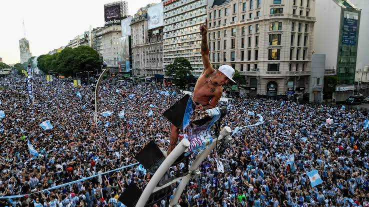 Hartisima 🇦🇷 ⭐️⭐️⭐️ tweet media