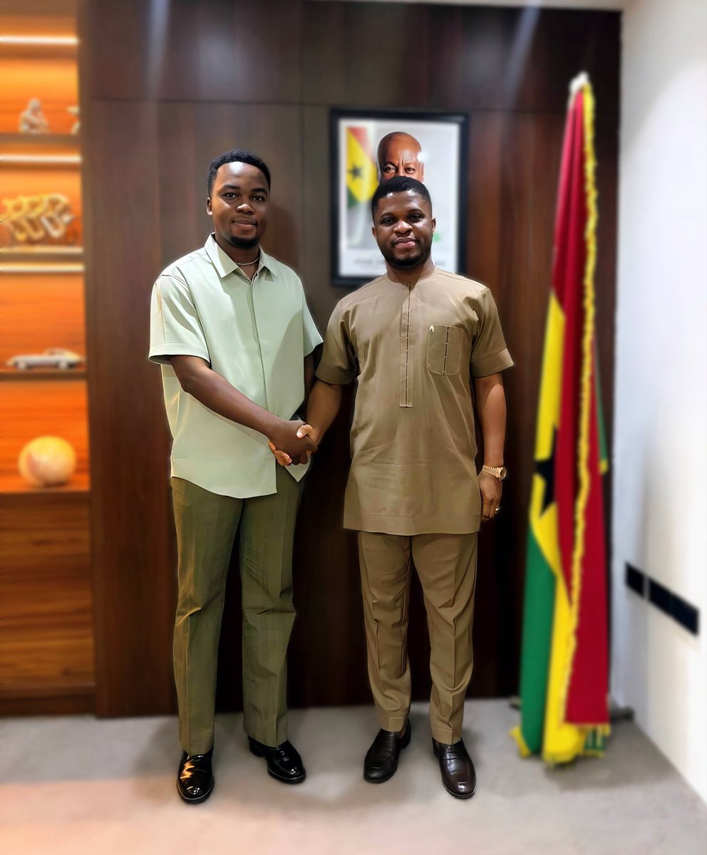 BongoIdeasHQ's tweet photo. Thank you @SammyGyamfi_ for having me and kudos on the great job done at @GhanaGOLDBOD to transform Ghana’s economy. Honoured. Top guy! https://t.co/vjud8UmnUb