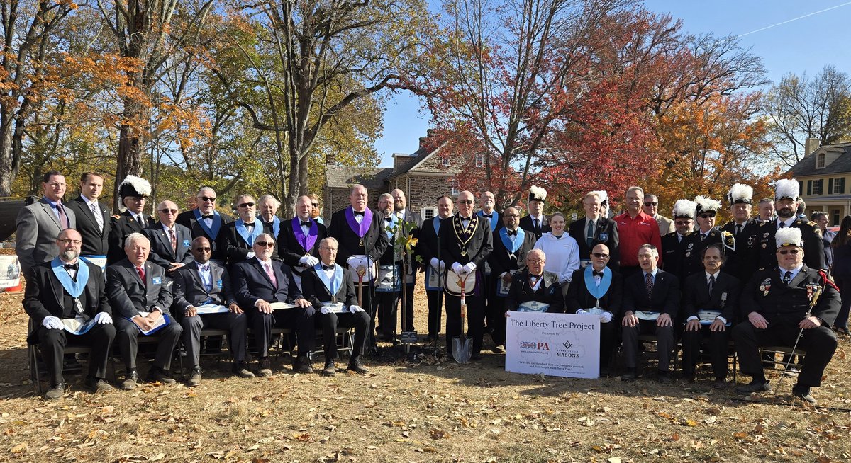 pagrandlodge's tweet photo. #PaMasons in the 8th Masonic District volunteered at @WashXingPark, where Bucks County's Liberty Tree was planted in 2024, for @America250_PA's #PADay2026. 
See their work on your next visit to the park!
📸s: Brother John P. Sellani, District Deputy Grand Master https://t.co/a6E67qNV0X