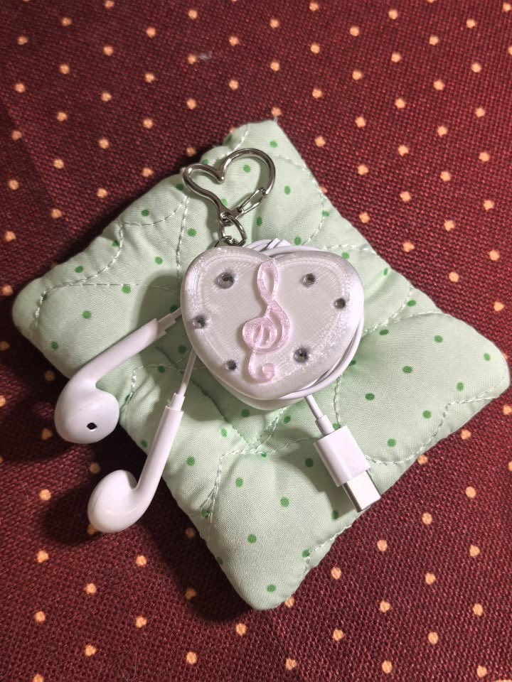 300moods's tweet photo. wired earbuds case https://t.co/D7DnDm13zl
