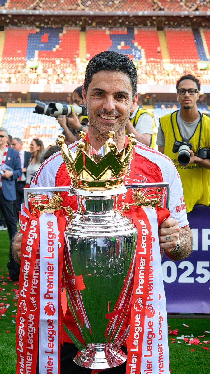 centregoals's tweet photo. 🚨🚨| The top 5 𝐅𝐀𝐕𝐎𝐔𝐑𝐈𝐓𝐄𝐒 to win the 2026/27 Premier League. 📈🏆

1. Arsenal — 36%
2. Manchester City — 30%
3. Manchester United — 12%
4. Liverpool — 12%
5. Chelsea — 10% https://t.co/xB43NywCrB
